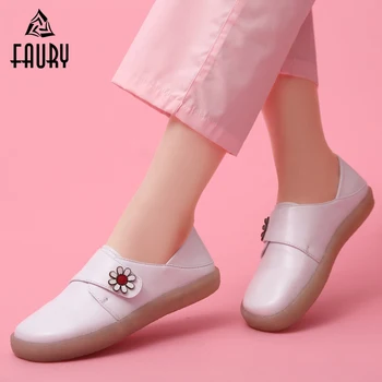 

High Quality New Hospital Medical Nurses Work Shoes Women Soft Winter Warm Thick Shoes Soft Flat Hook Loop White Footwear
