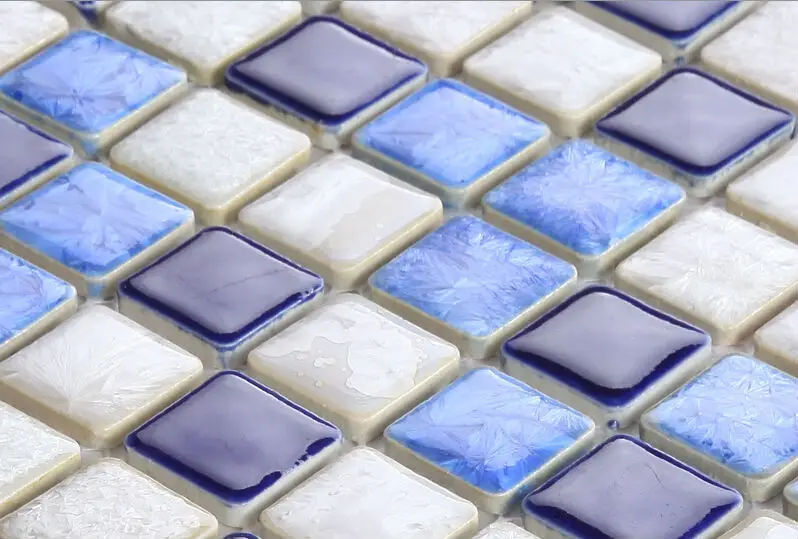 detail 2 Blue ceramic