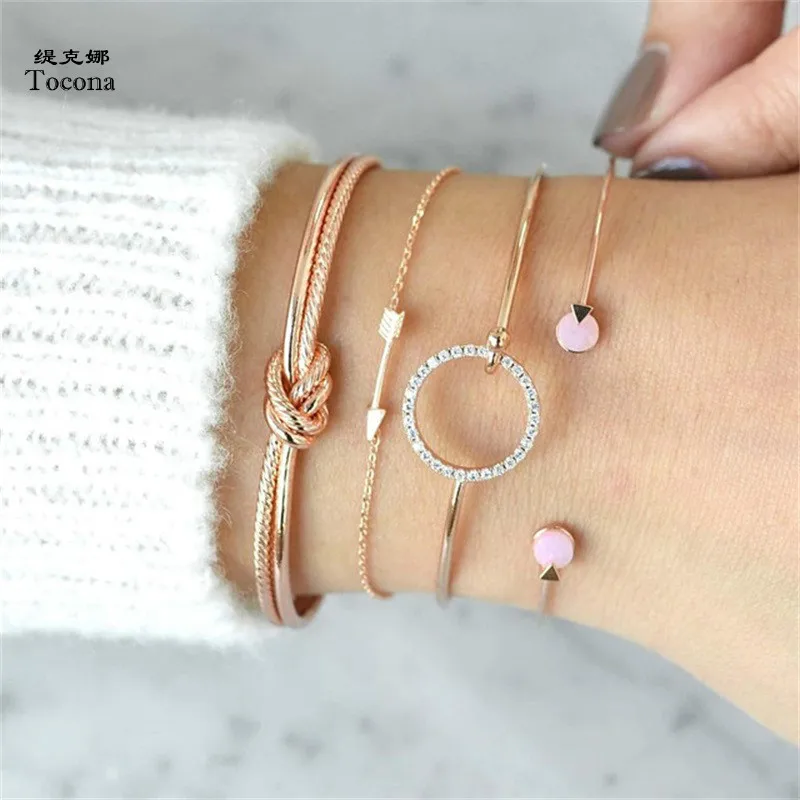 

Tocona 4PCS/Set Bohemia Opening Arrow Circle Crystl Pendant Chain Bracelets Set Gold Silver Alloy Bangle Jewelry for Women 6501