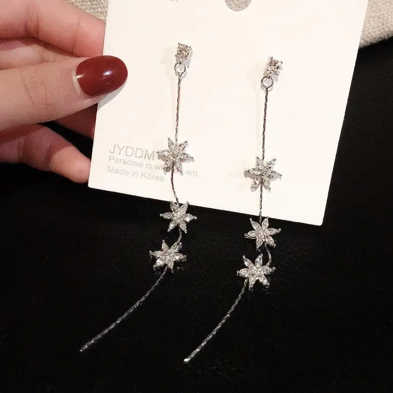 New Arrival Zinc Alloy Trendy Geometric Women Dangle Earrings Korean Long Style Flower Earrings Women Earrings Female - Окраска металла: silver