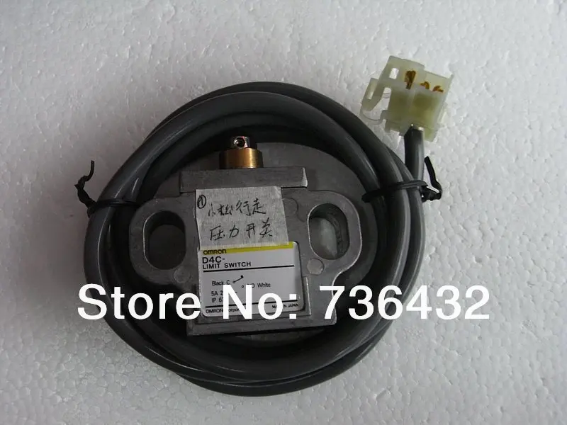 

Free shipping! Apply to Komatsu pc -5 pressure switch - D4C limit switch Komaxtsu PC100 120 200 210 220 300 -5 -6 Walking switch