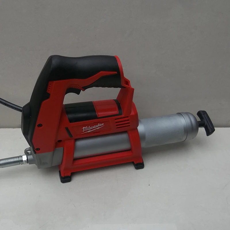 

Genuine M12V meters swatches rechargeable lithium grease gun / oil injector and 4.0AH 220V battery charger (used products)