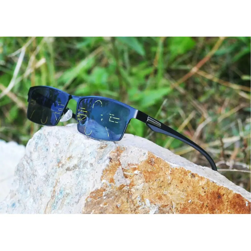 

New Design Titanium Alloy Outdoor Photochromic Reading Glasses Men Progressive Multi Focus Discoloration Presbyopia Hyperopia NX