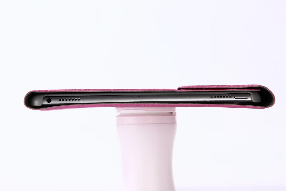 iPad-9.7-Backlit-Keyboard-m