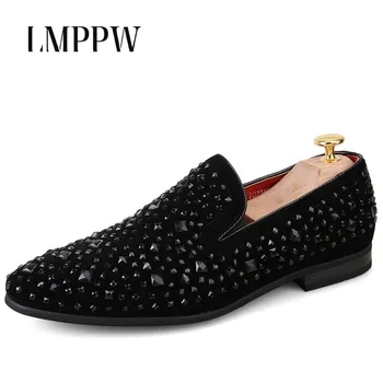 

New 2019 Men Loafers Punk Style Rhinestone Black Party Wedding Shoes Fashion Brand Men Driving Shoes Slip on Men Loafers Pointed
