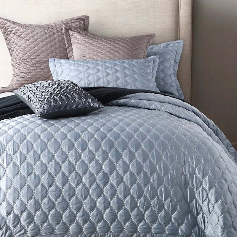 washed quilted quilt thick bed sheet 160x200cm pillowcases set bedspread stiching bedcover washed quilted quilt thick bed sheet 160x200cm pillowcases set bedspread stiching bedcover