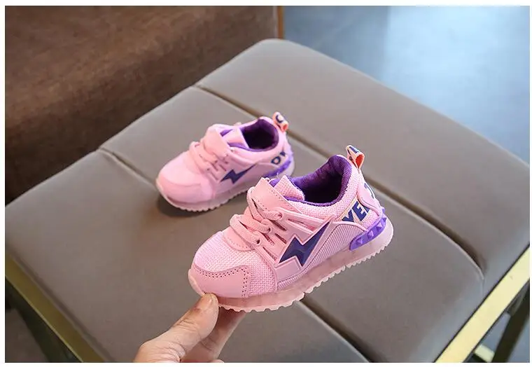 kids led shoes (72)