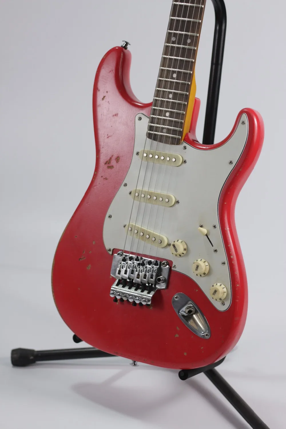 

Rory Gallagher Relic ST Electric guitar with floyed rose relic electric guitar 100% handmade Alder body,free shipping!