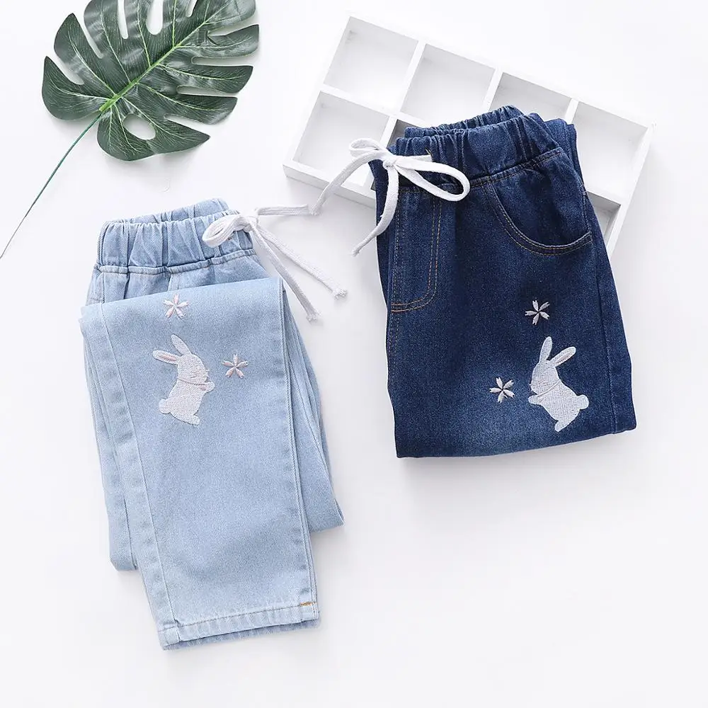 

MUMUZI 2019 autumn new white rabbit embroidery denim trousers preppy style straight jeans loose elastic waist pants