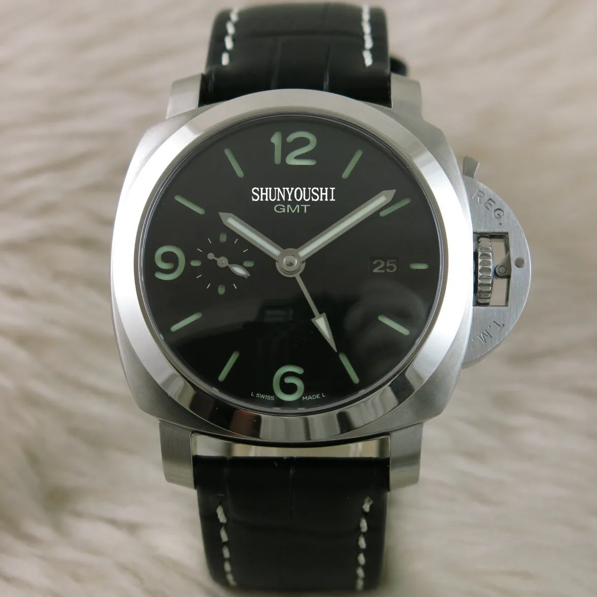 

WG06572 Mens Watches Top Brand Runway Luxury European Design Automatic Mechanical Watch