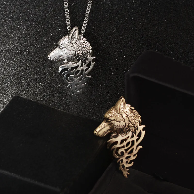 

Hyperbole Wolf Pendant Necklace for Men Wolf Head Necklaces 2018 New Link Chain Shellhard Zinc Alloy Necklace Jewelry for Men