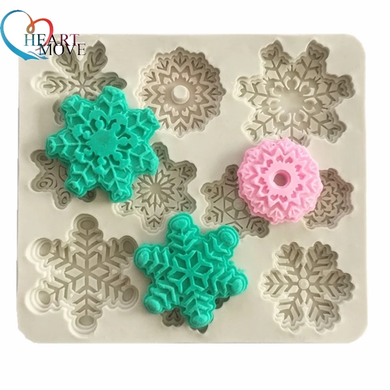 

HEARTMOVE Christmas Snowflake Shape Cake Mold Chocolate Mold for the Kitchen Baking Cake Tool DIY Sugarcraft Decoration Tool