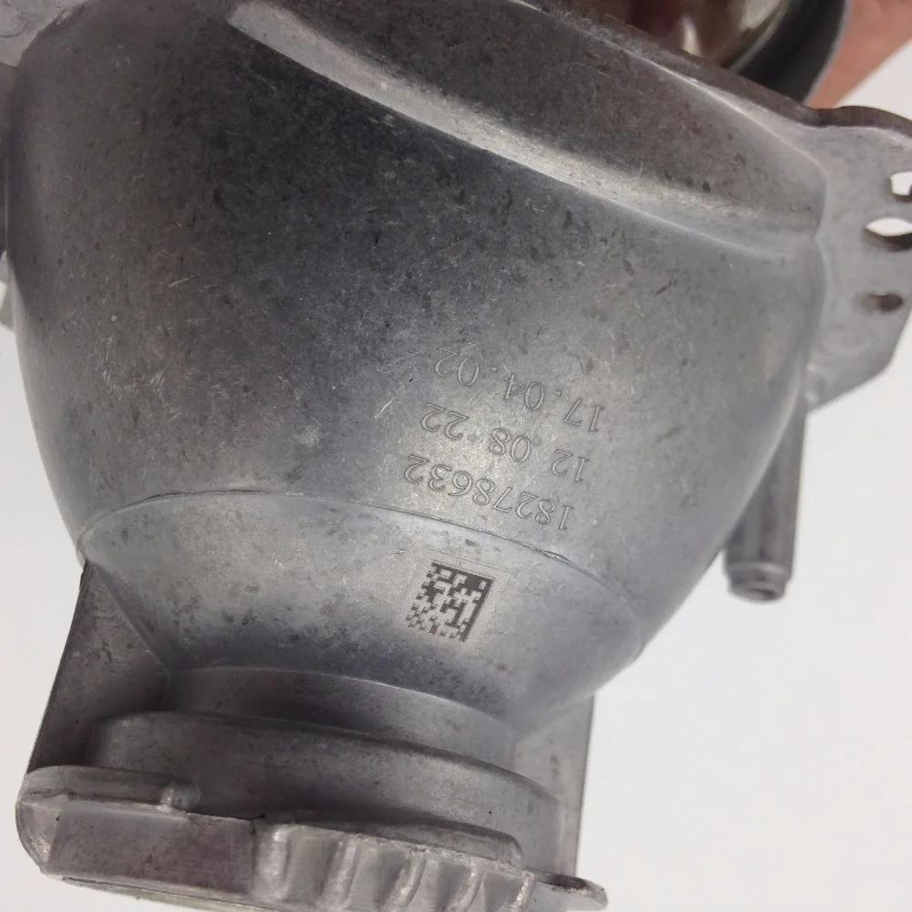 TAOCHIS-Car-Styling-transition-frame-adapter-Hella-3R-G5-Projector-lens-retrofit-Bracket-for-MAZDA-3 (4)