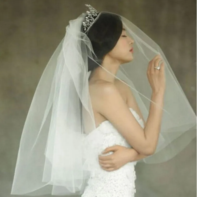 

Simple Wedding Veils Accessories Ivory White Veil Two Layers With Comb Bridal Veil 2019