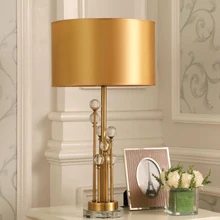 Европейский стиль Железный светодиодный Настольный Светильник лампы внутреннего освещения Спальня Кабинет современная настольная лампа из хрусталя с тканевым абажуром