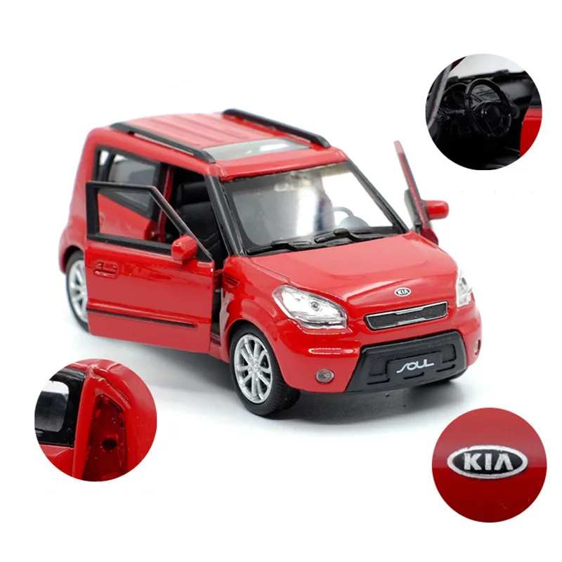 Лучшие продажи 1:36 Kia SOUL внедорожная модель автомобиля из сплава моделирование