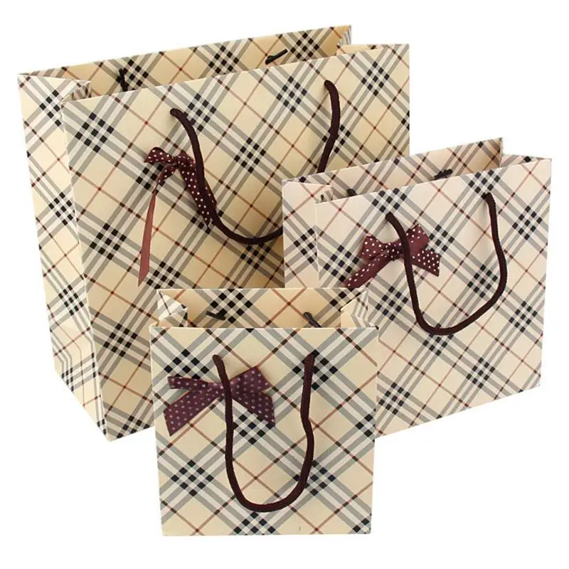 

20pcs/lot Square Small Hand Bag Vintage Wedding Birthday Party Candy Box Gift Bag Plaid Paper Gift Bag Chocolate Cookies Bag