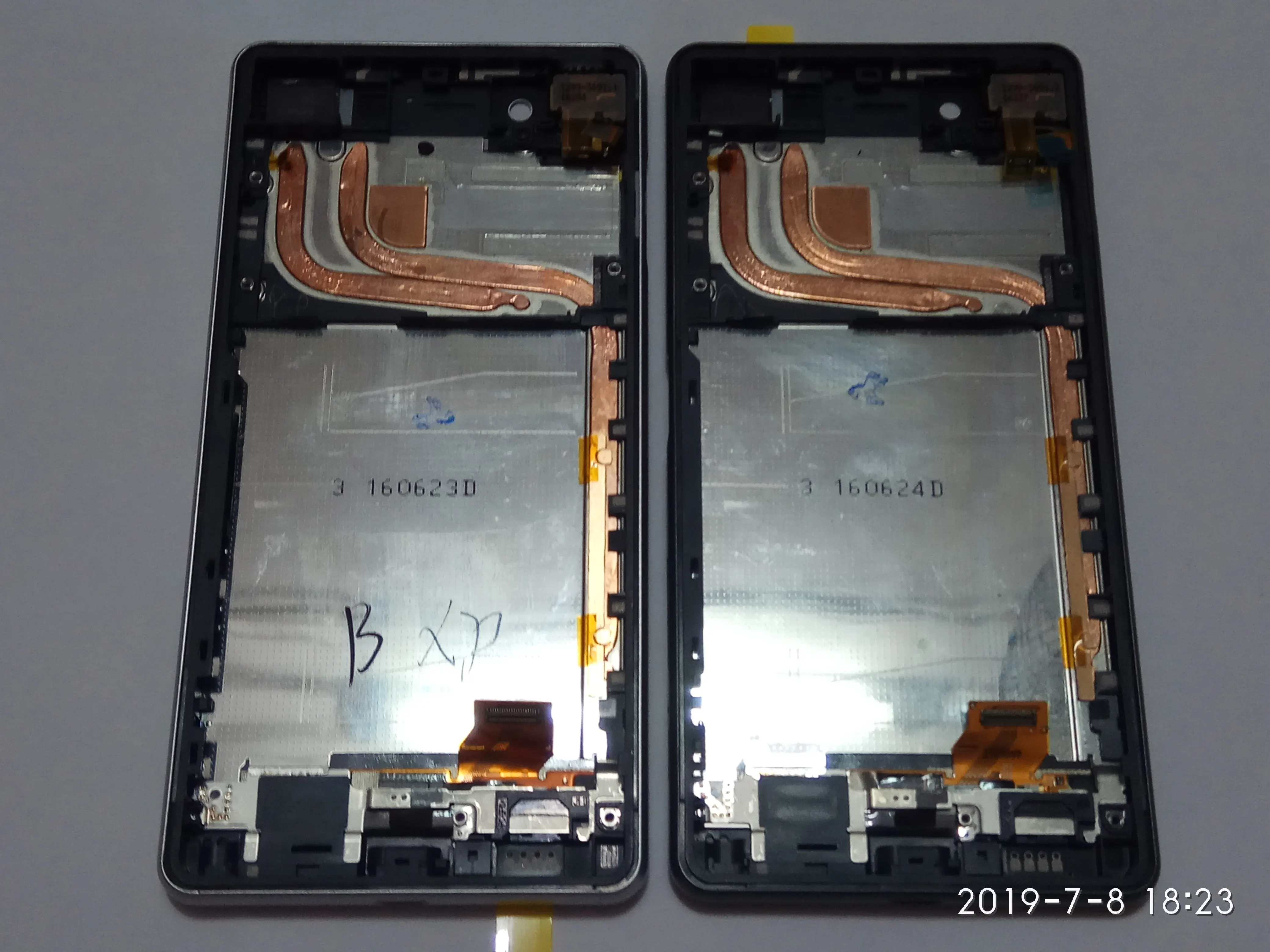 Ceny Dla Sony Xperia X wydajność F5121 F5122 F8131 F8132 XP ekran dotykowy Digitizer czujnik + wyświetlacz LCD rama montażu modułu monitora