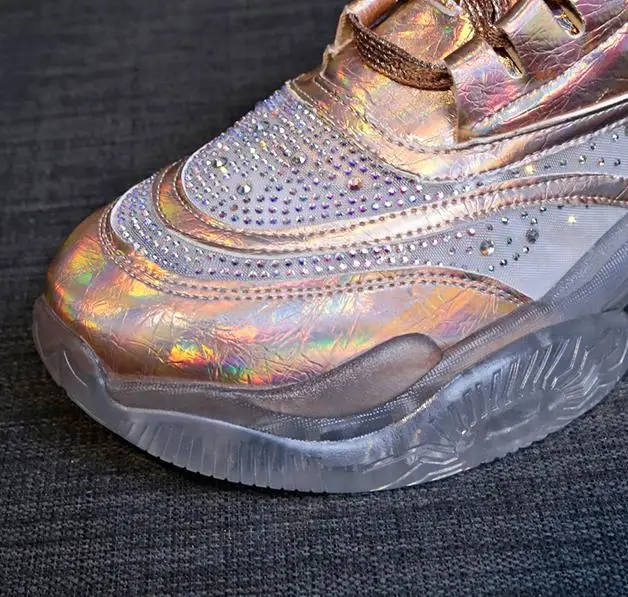 Для женщин блестящие кроссовки лето г. Новая мода симфония Bling Дизайнерские кроссовки Коренастый zapatos mujer