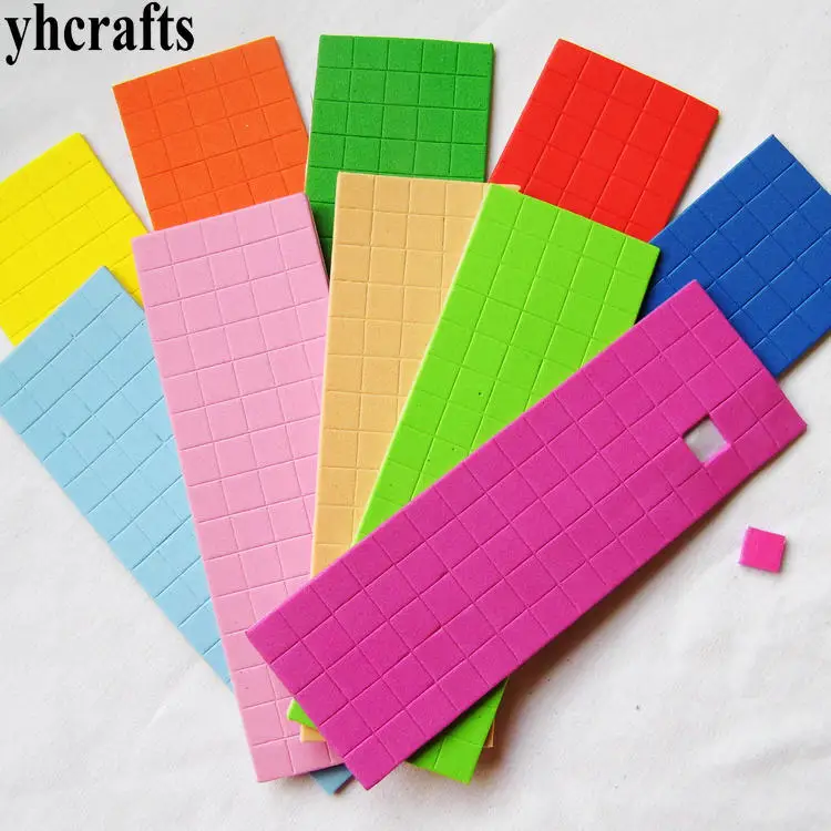 

1bag/Lot,10 color 1cm foam mosaic cube stickers Craft material Creative fancy toys Handmade homework Kindergarten early learn