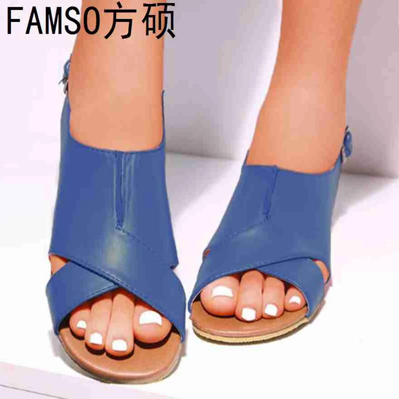 

FAMSO 2019 New Shoes Women Sandals Large Size 34-43 Summer blue red Retro Style Summer Flats Heels Beach Sandals