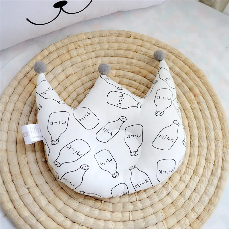 4 New Baby Combed Cotton Pillow Cute Knitted Crown Molded Shape Pillow Head Protection For A Baby Bed Children Bedroom Decoration