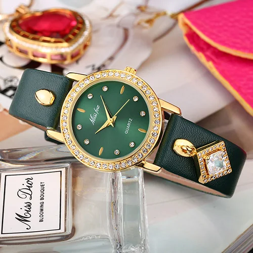 Роскошные женские часы благородные изысканные женские водонепроницаемые наручные часы Женское платье модные часы миниатюрные montre femme - Цвет: green