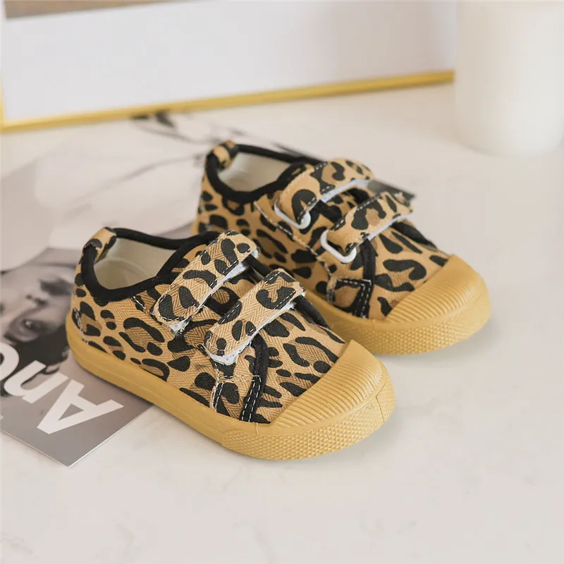 Weoneit детская спортивная обувь Chaussure Enfant обувь для девочек и мальчиков осенне-весенние леопардовые детские кроссовки дышащие плоские детские кроссовки
