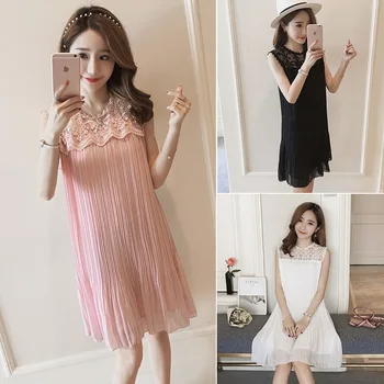 

Korean fashion maternity dress new hook flower hollow lace stitching chiffon pleated dress loose slimming pregnancy skirt