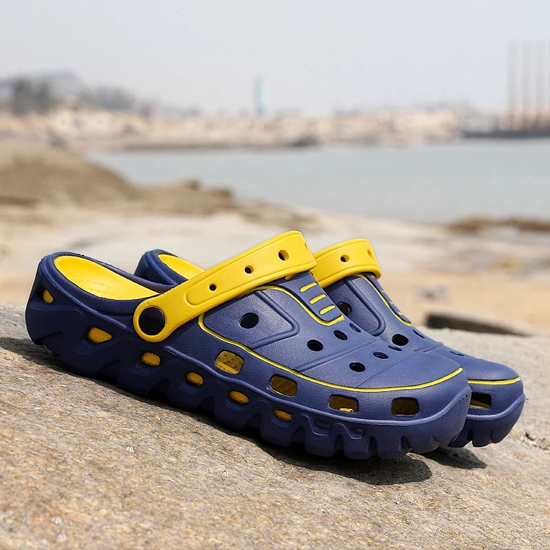 Platform Sandals Men 2019 Summer Beach Men Shoes Garden Clogs Croc Non-Slip Fashion Slippers Zapatillas Hombre Chaussure Homme
