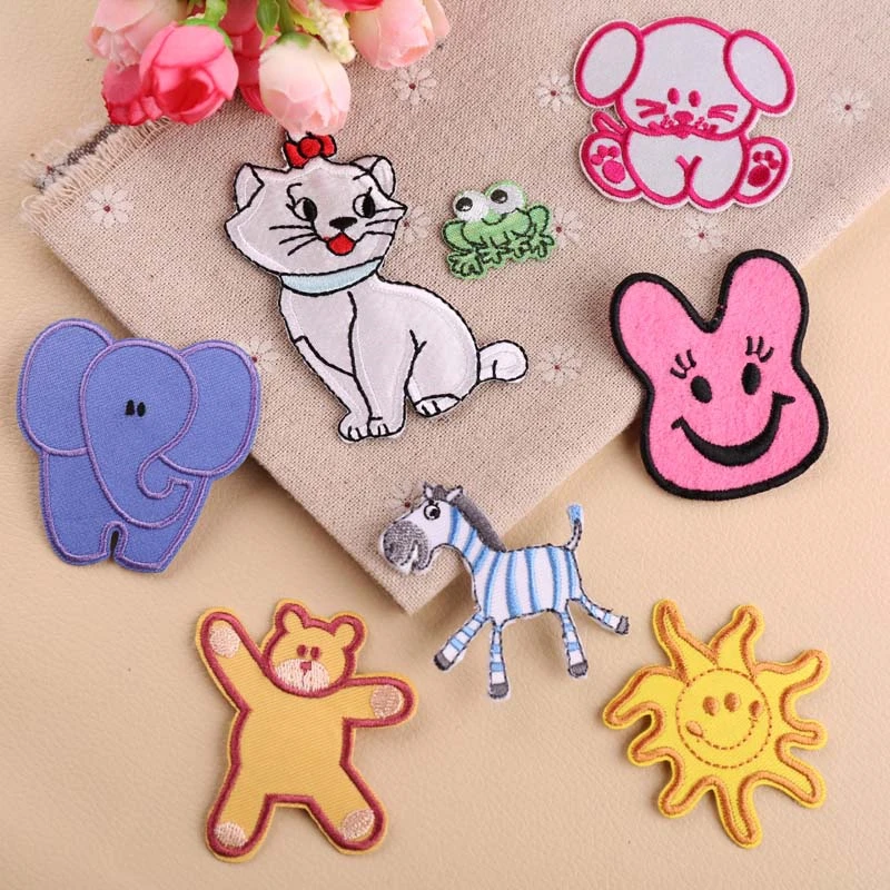 

1PC embroidered Cartoon white cat elephant sun frog patches DIY fabric Stickers fashion cute kids clothes Hole patch stickers