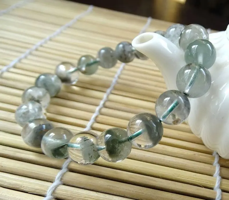 

001980 genuine chlorite phantom garden quartz stretch bracelet