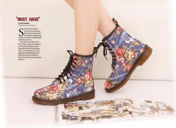 Винтажные парусиновые ботинки с цветочным принтом; сезон весна-осень; Модные женские ботильоны с круглым носком на низком каблуке; botas mujer