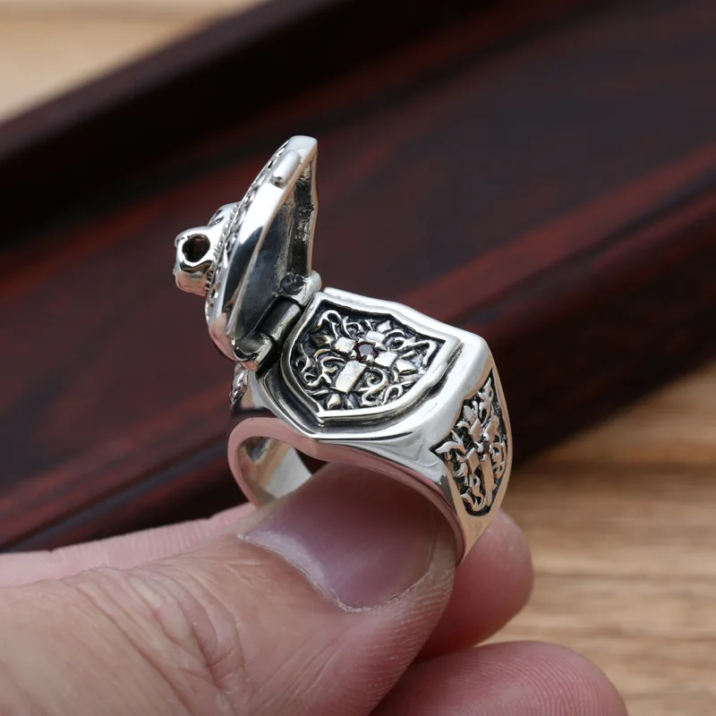 

S925 silver retro fashion male lion head domineering personality