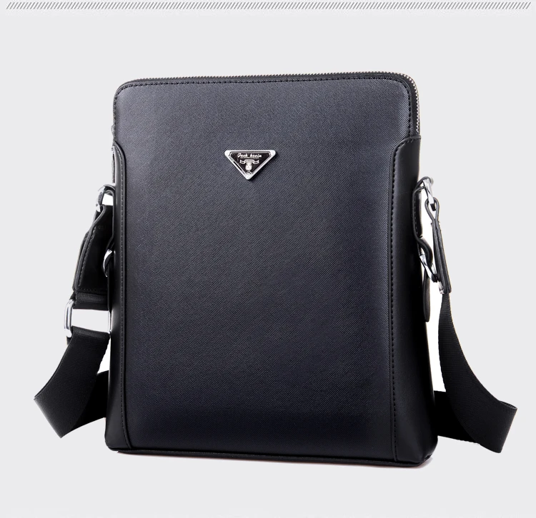 Leather Shoulder Bag (8)