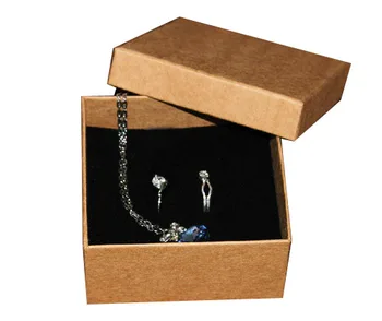 

8*5*8.5*4CM Square Box wholesale 50pcs/lot 800g kraft paper fashion Necklace Box Pendant display box Jewelry packaging box