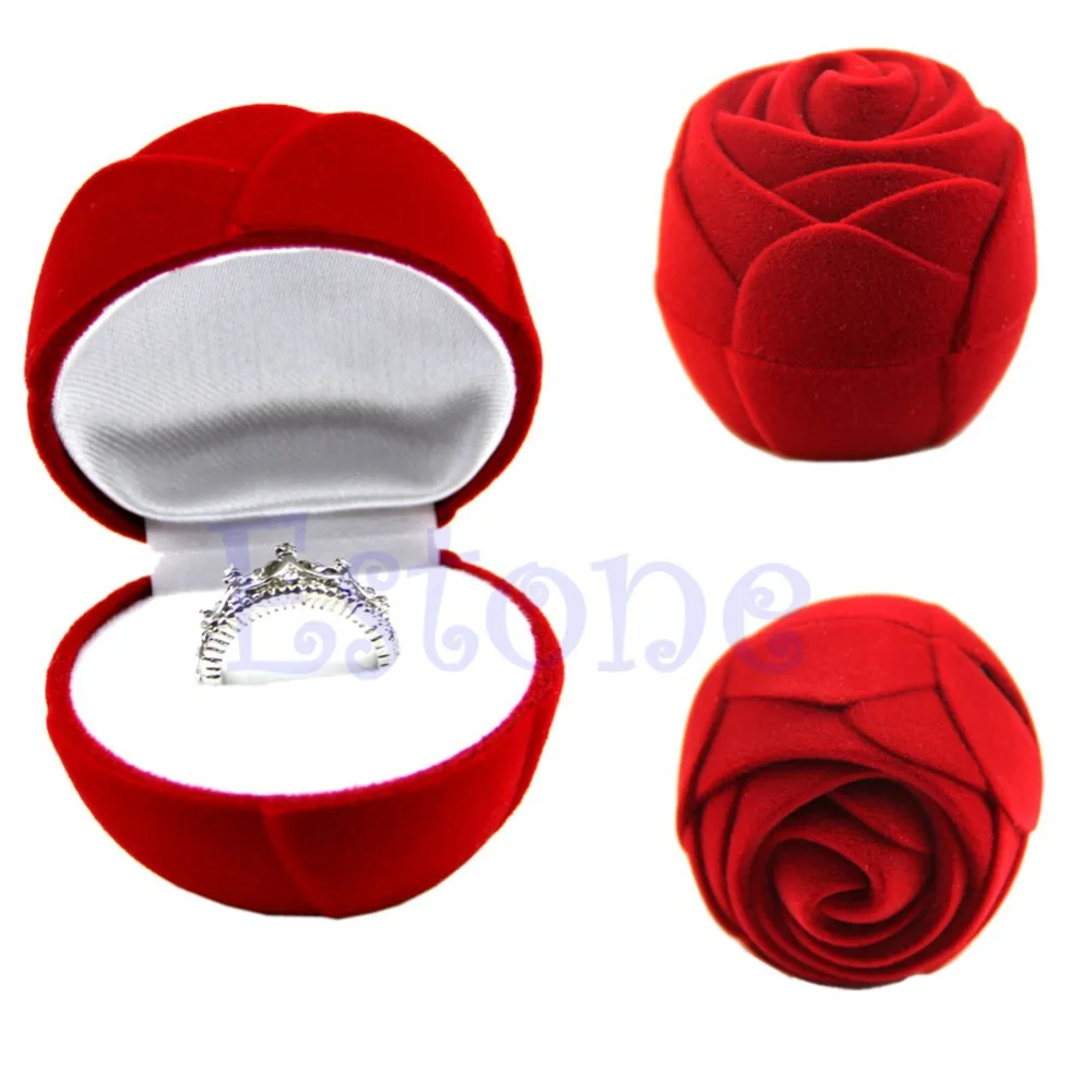 Caja De Anillo Rojo £ 4.50 Flocado forma de corazón Caja Anillo Corazón Rojo Caja De Anillo Rojo