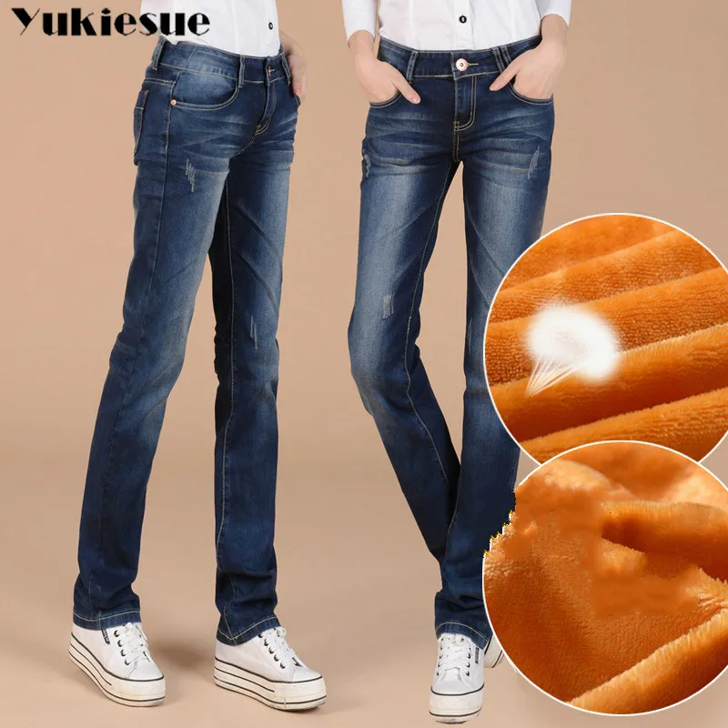 Acheter Plus épais velours femmes Jeans droits pantalons en Denim pantalons décontractés nouveau hiver vêtements pour femmes pantalons chauds bleu Denim Jeans