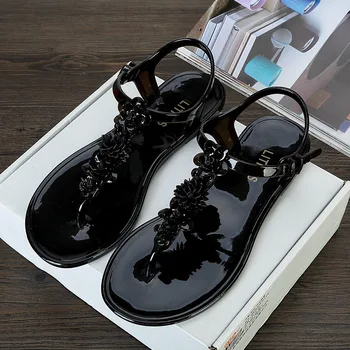 

2020 New Flower plastic flat sandals female summer pinch t-slip non-slip holiday beach slippers flip flops