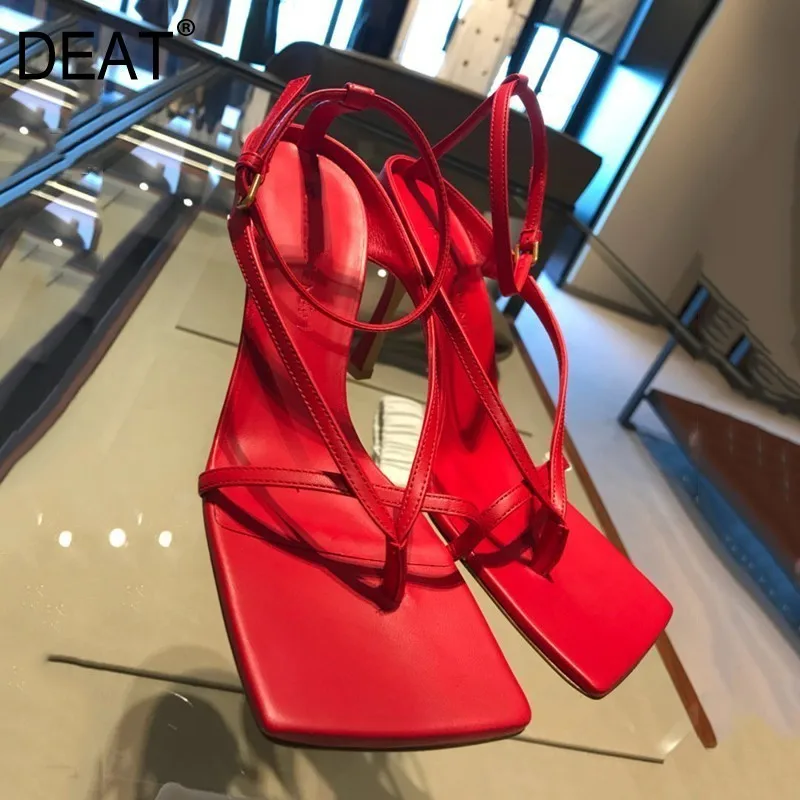 

[DEAT] 2020 New Spring Summer Square Toe Pu Leather Buckle Strap Narrow Band Thin High Heels Sandals Women Fashion Tide 10D092