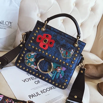 

2020 new all-match Korean female bag tide messenger embroidery rivet wide straps shoulder bag square ring