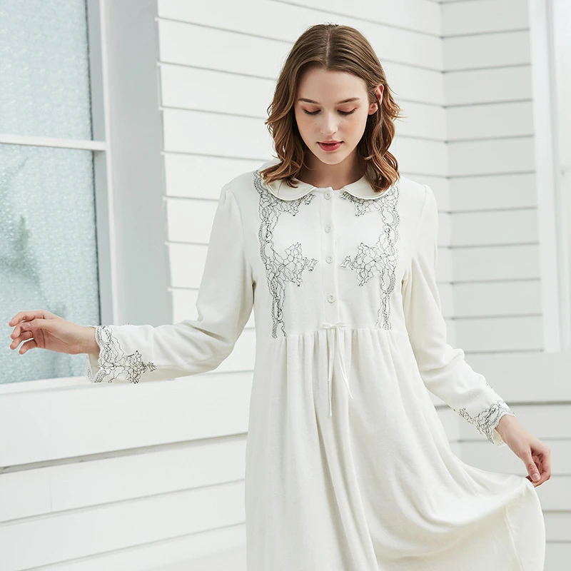 

Velvet Nightgown Women Elegant Sleepwear Winter Nightdress White