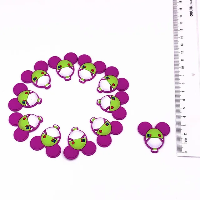 Hot-Sale-10PCS-Colourful-Minnie-Mickey-Head-PVC-Flatback-DIY-PVC-Shoe-Charms-Phone-Shell-Decoration.jpg_640x640 (4)