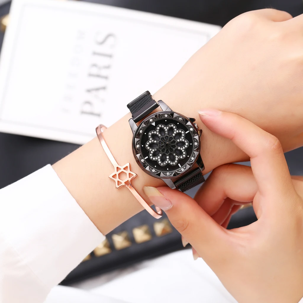 Для женщин сетки с магнитной пряжкой Lucky цветок часы 360 поворачивается роскошные женские Стразы кварцевые часы Relogio Feminino