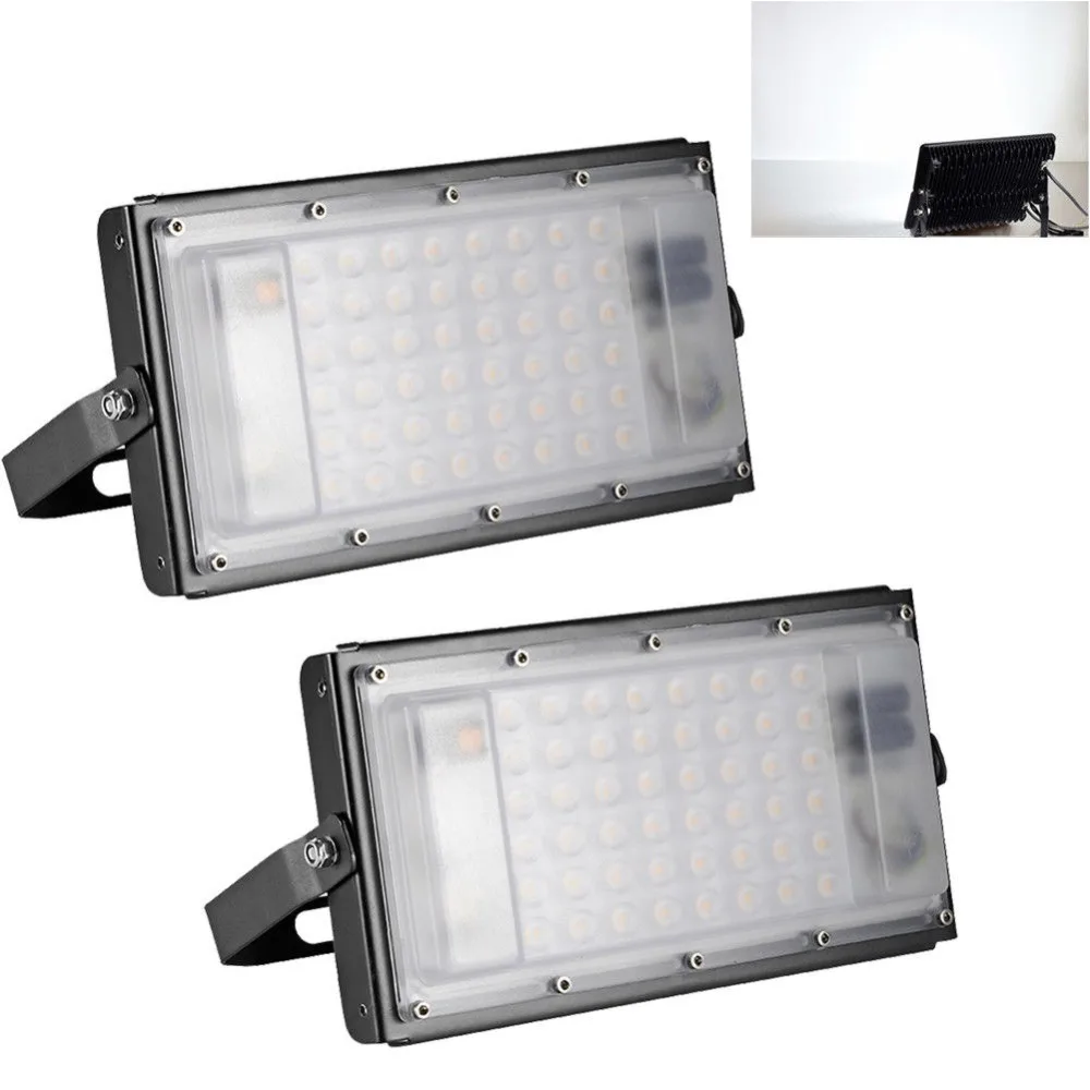 

Ultrathin 50W 2835 LED Floodlight 220V Waterproof IP65 Spotlight Outdoor Lamps Super Bright For Football Feld and Square