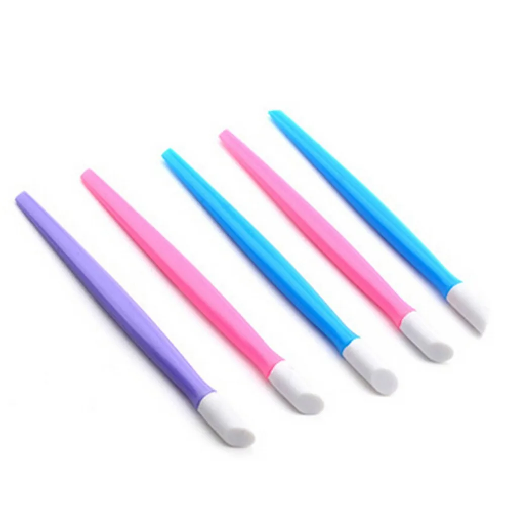

2018 French Tips Tool Nail Art Manicure Curve Rod Sticks Artificial Plastic Nails Pick Color Random