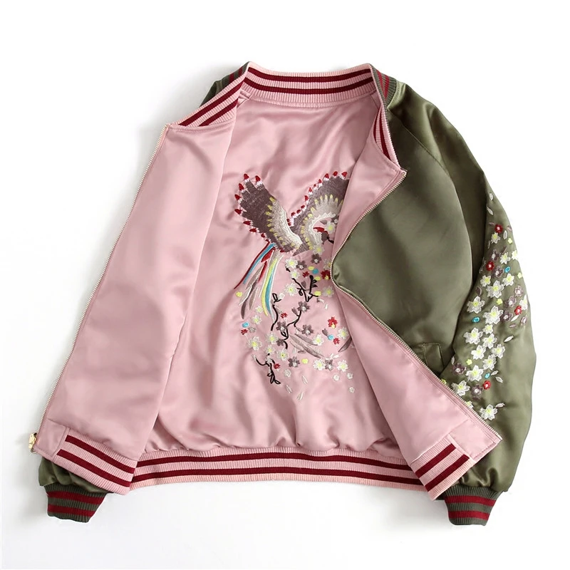 

Loose Korean Style Embroidered Jacket BF Students Two Faces Wearing Jackets Yokosuka Satin Flying Baseball Coat Overcoats