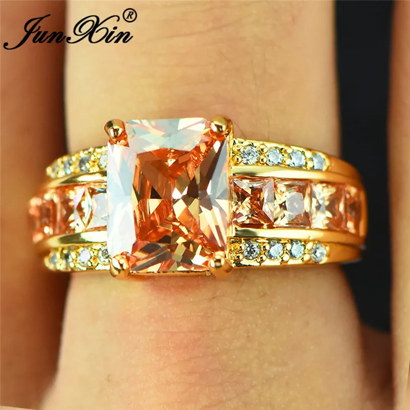 JUNXIN Brand Female Champagne Stone Square Birthstone Rings For WomenZircon Vintage Wedding Bands Yellow Gold Crystal Ring Gifts