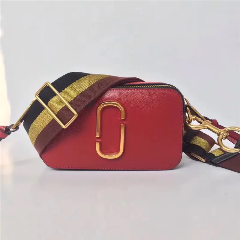 

2019 High-quality designer brand female shoulder bag color wide shoulder zipper mini square bag mobile wallet Messenger bag