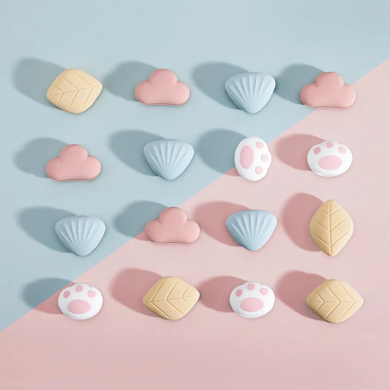 Magnetic Duvet Comforter Clips Silicone Quilt Grippers Bed Duvet Donuts Holders Keeps Corners